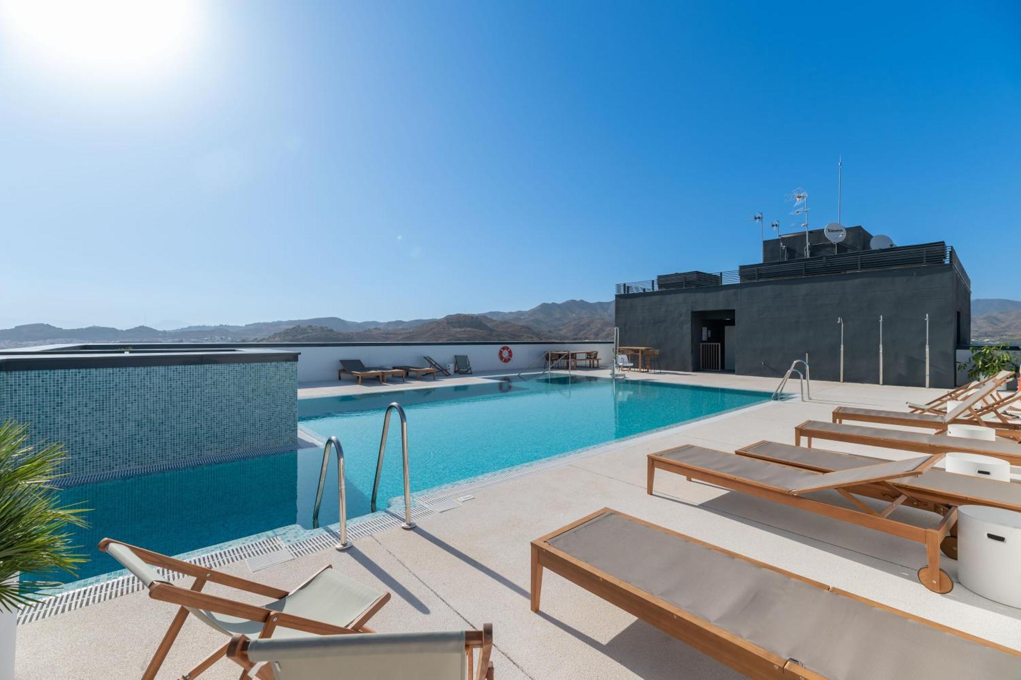 Apartamento Xpce Urban 16 Skyline - Parking Free Málaga