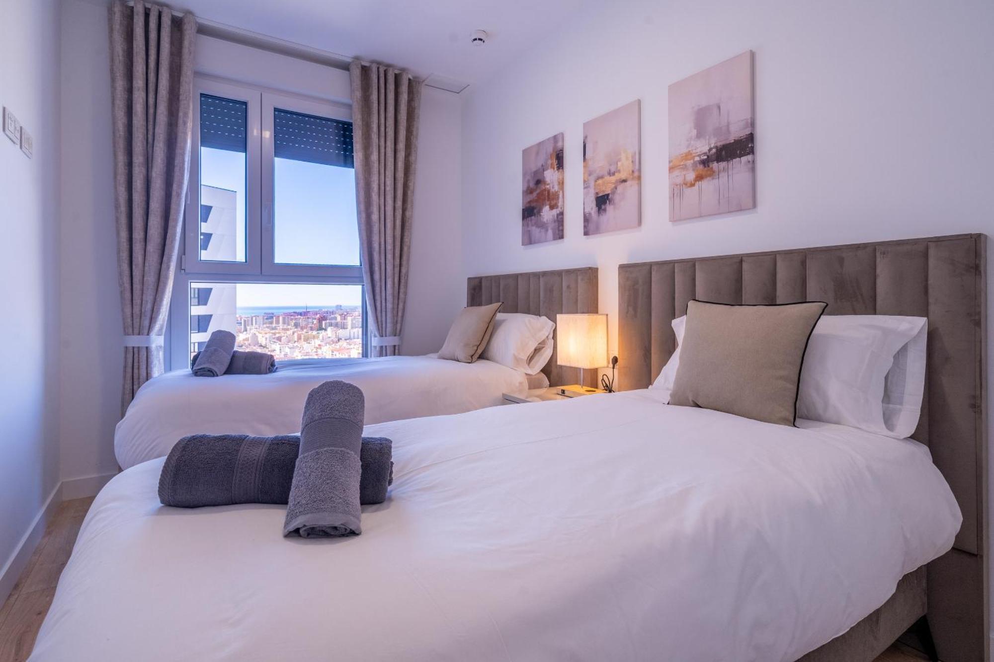 Apartamento Xpce Urban 16 Skyline - Parking Free Málaga